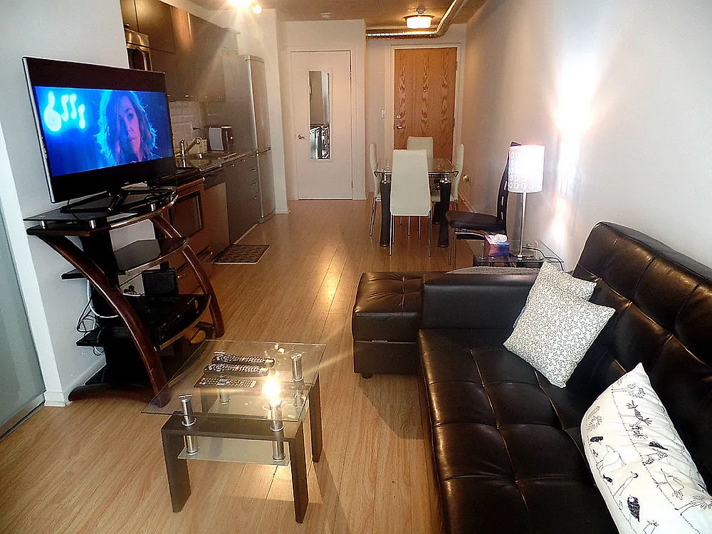 Lavish Suites - Two Bedroom Loft 0*, Toronto Canada
