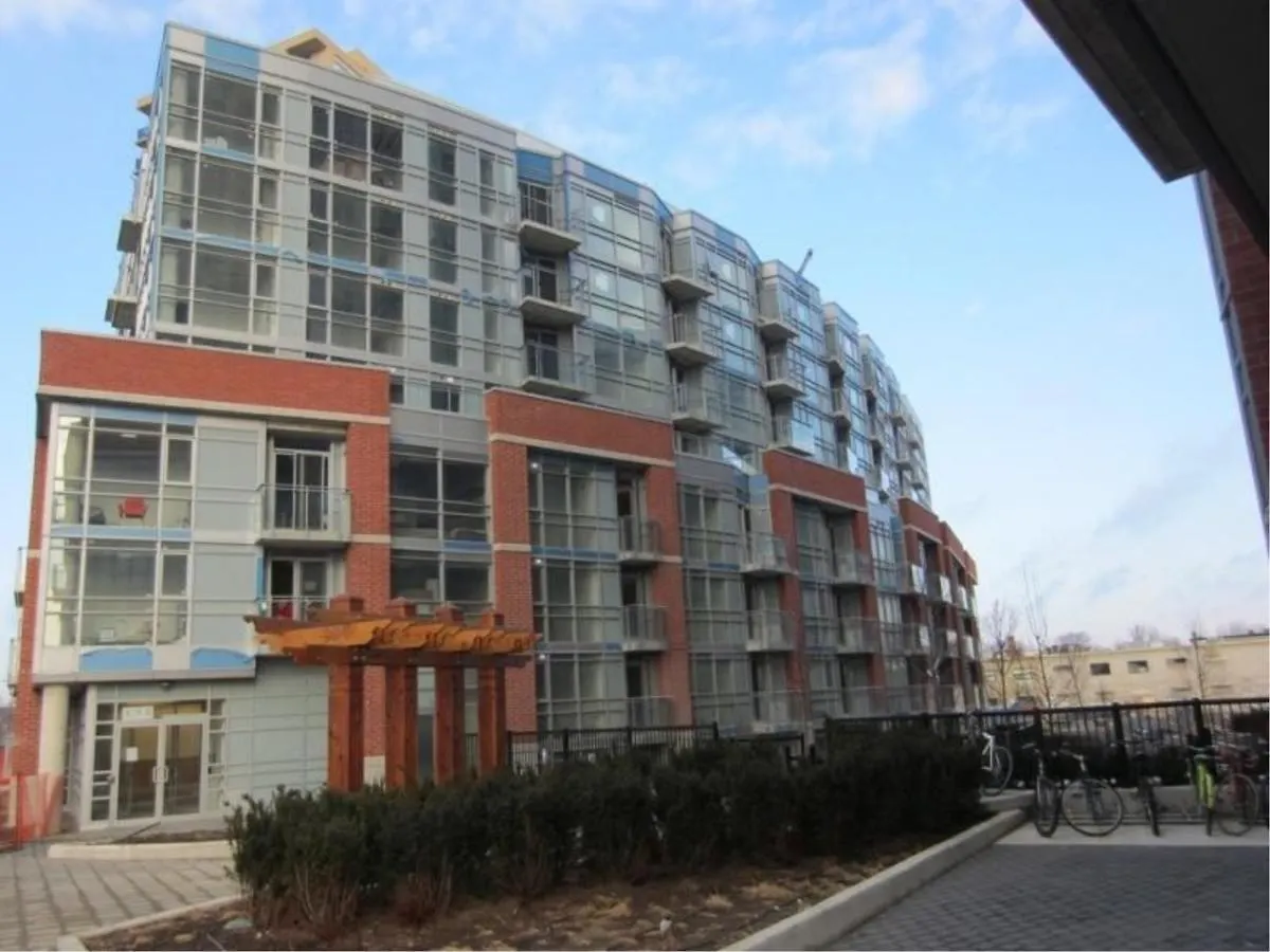 Lavish Suites - Two Bedroom Loft Toronto