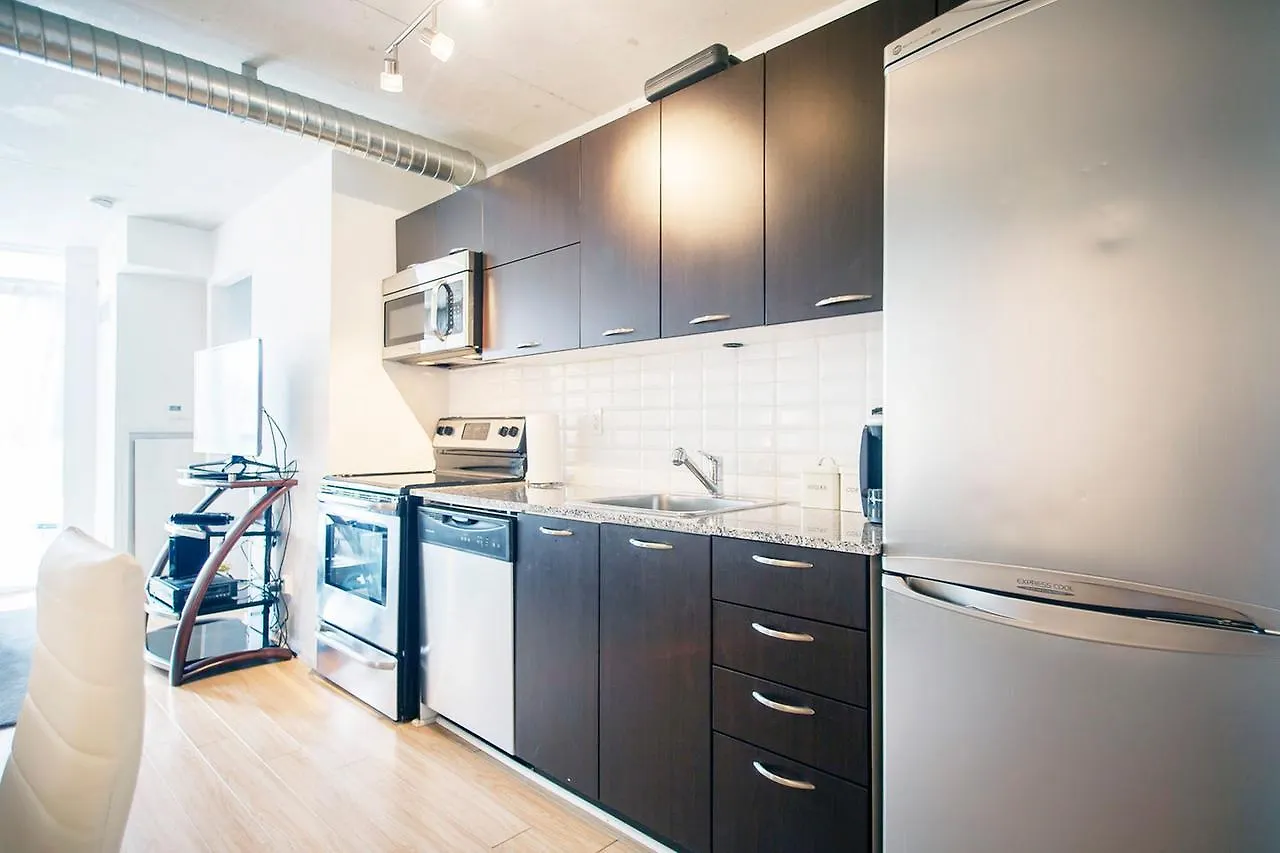 Lavish Suites - Two Bedroom Loft